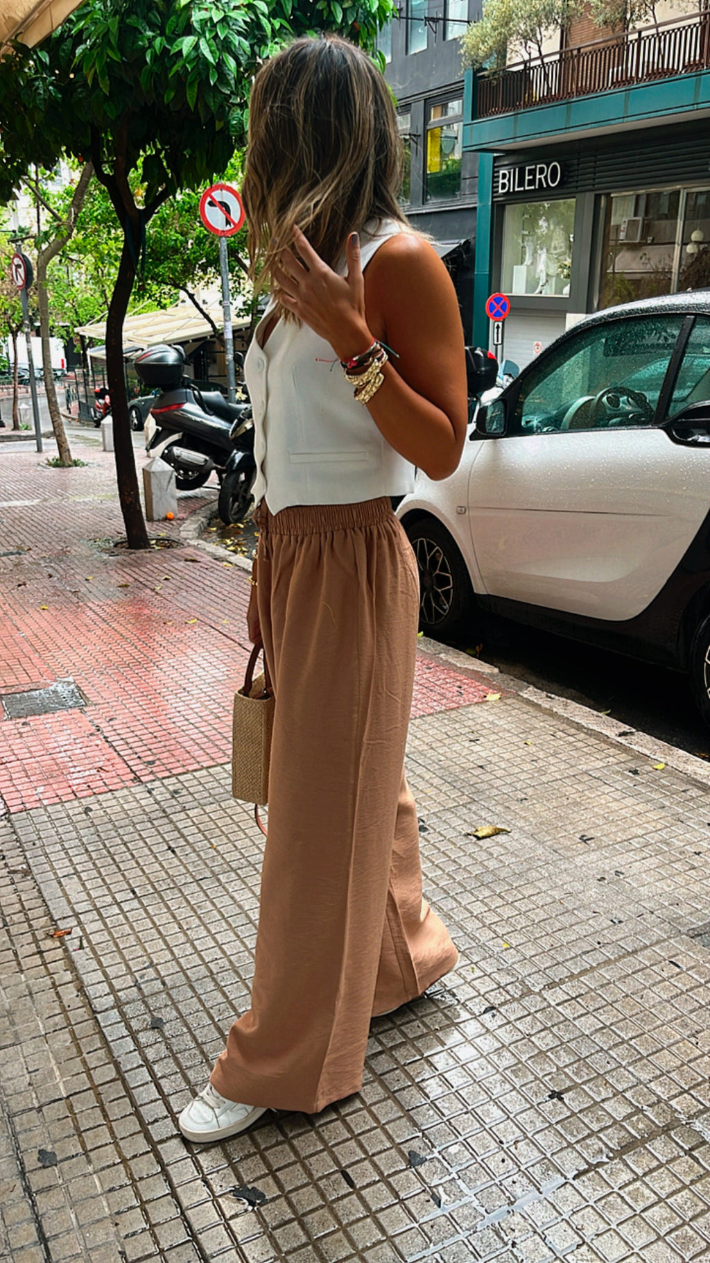 Cafe Essential Linen Pants