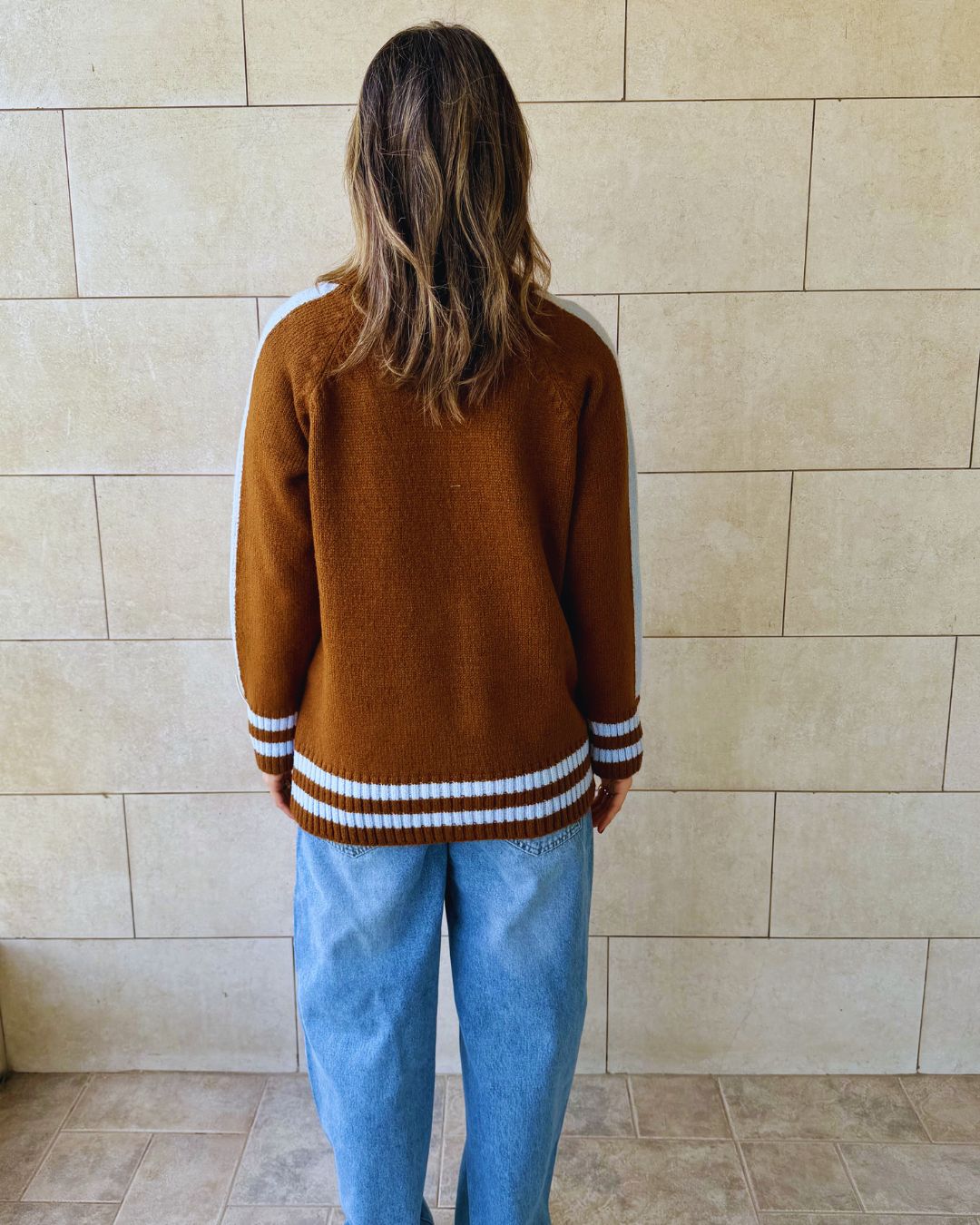 Brown Side Stripe Knit Pullover