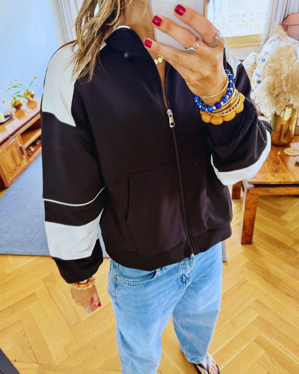 Black Light Weight Retro Zip Up