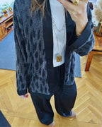 Black Between Moments Kimono