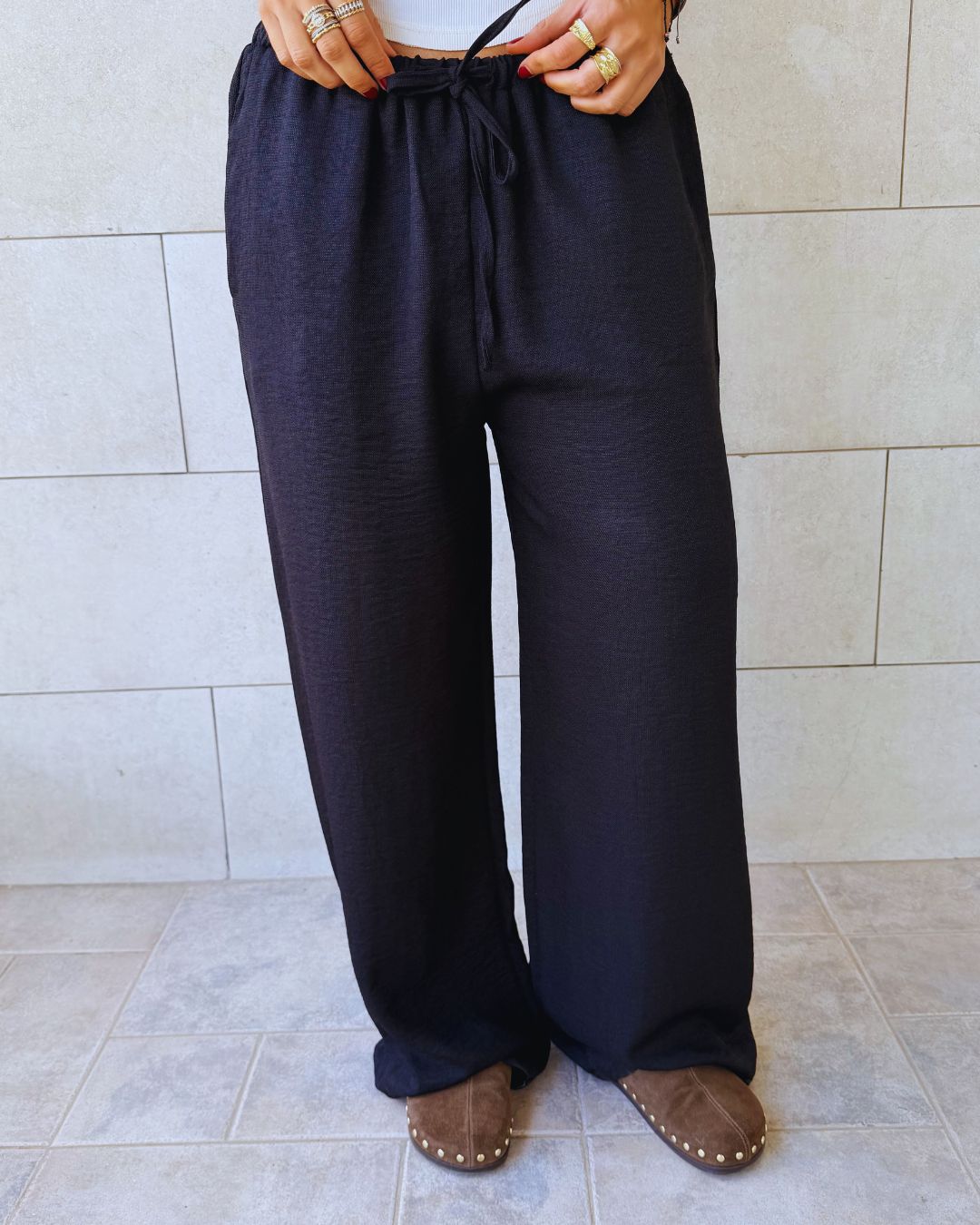 Black Slow Sunday Pants