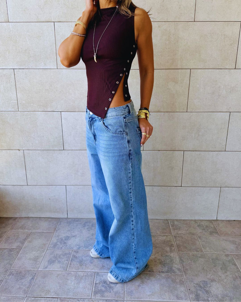 Brown 140 Soft Snap Top