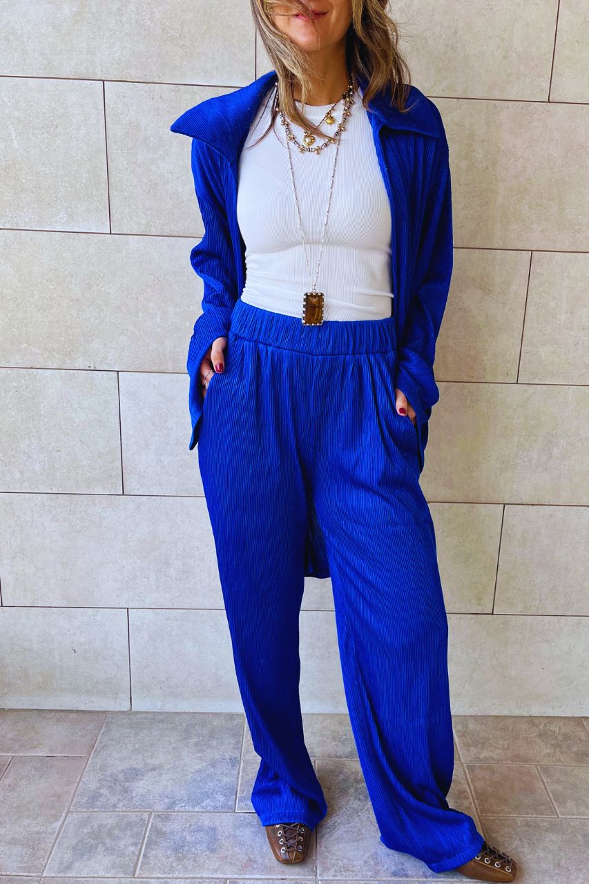 Blue Day-to-Night Set
