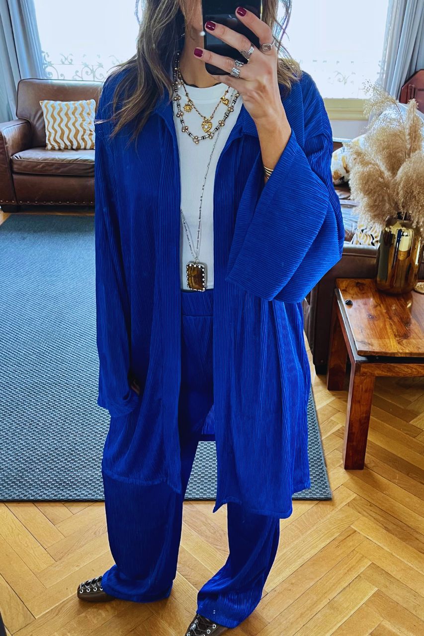 Blue Day-to-Night Set