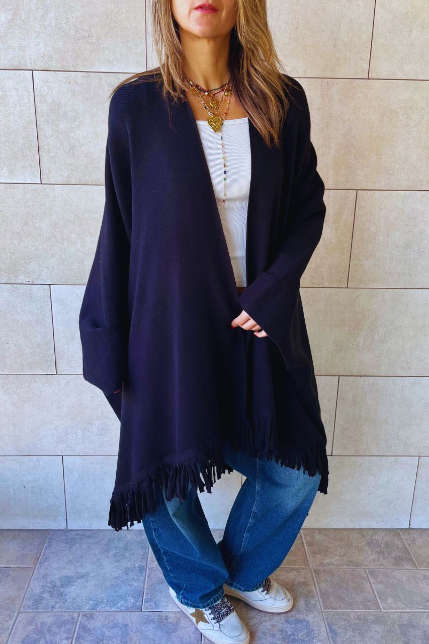 Black Main Character Fringe Shawl