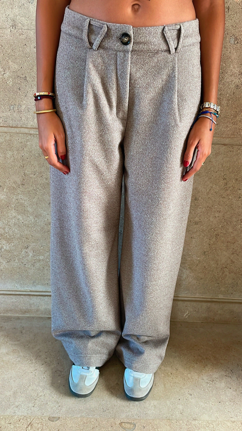 Cafe Loose Classic Pants