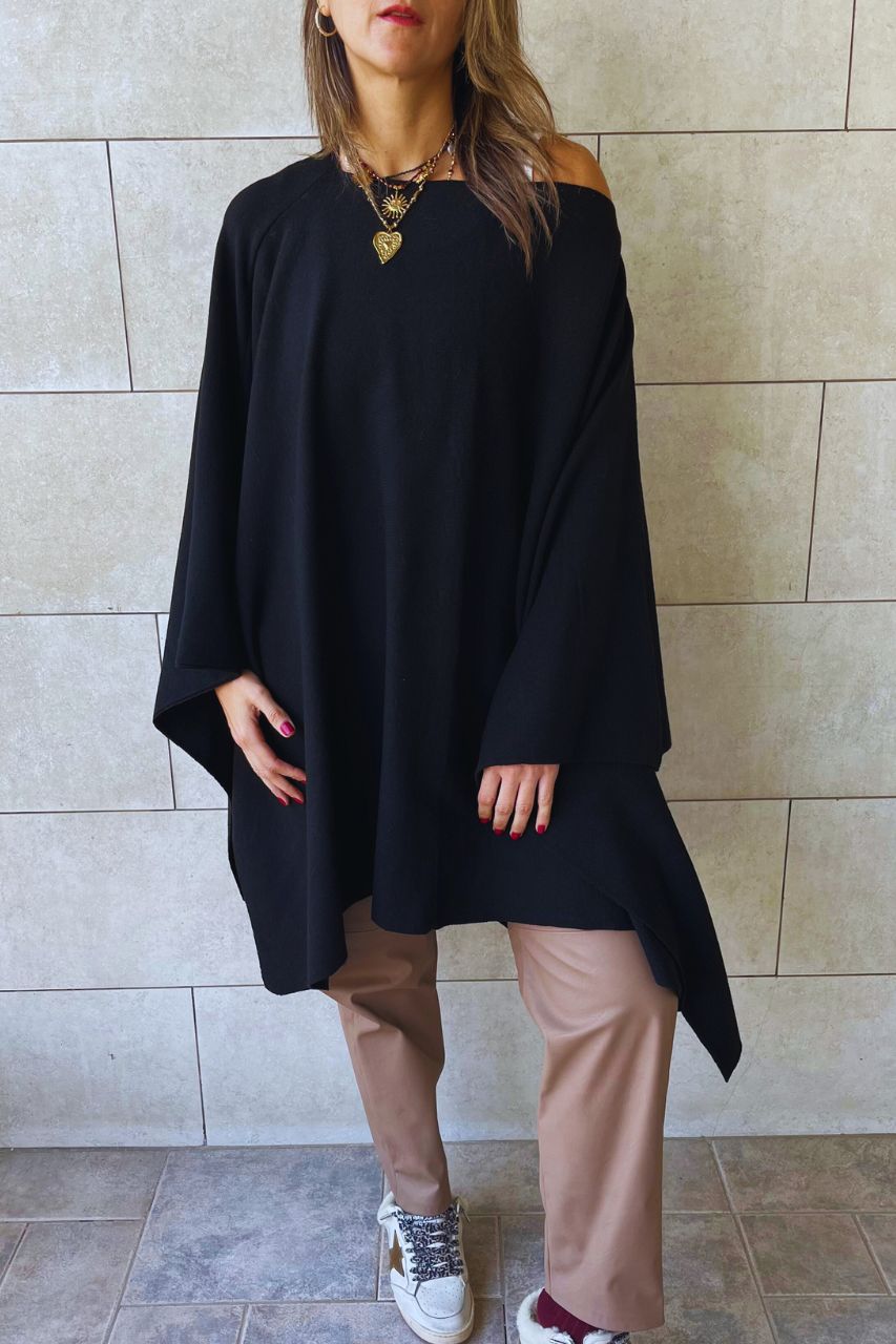 Black Off-Duty Poncho