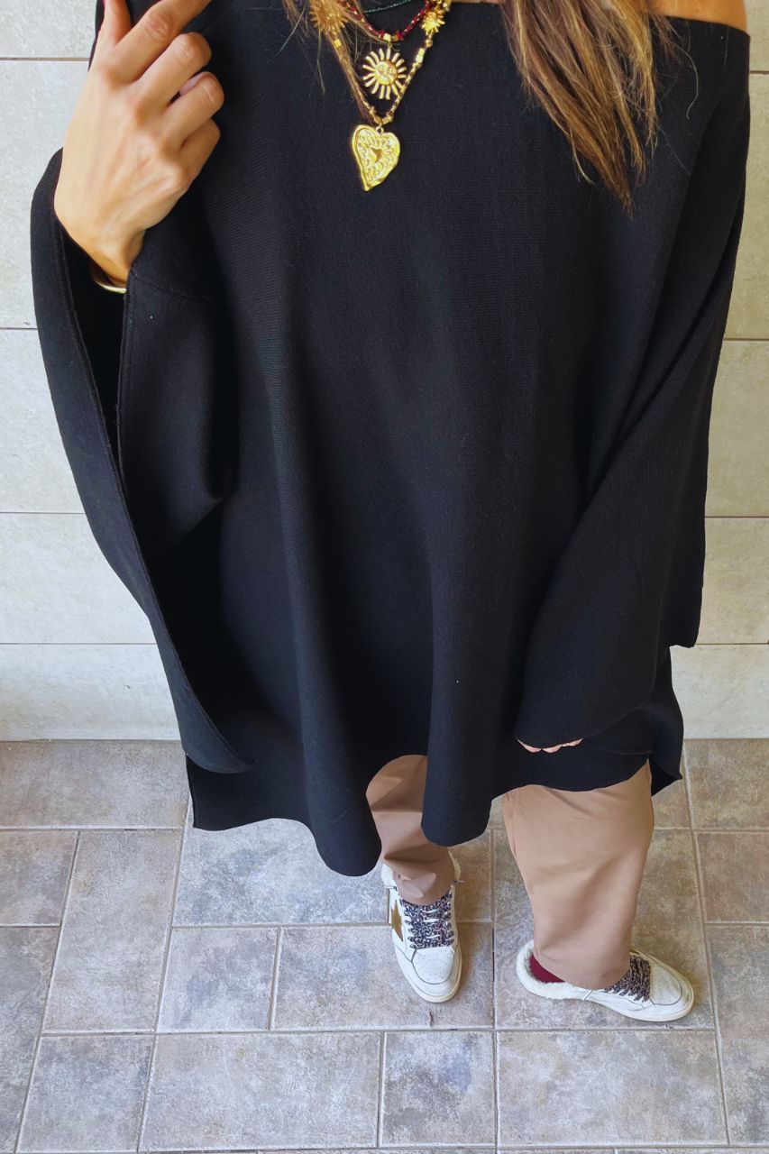 Black Off-Duty Poncho