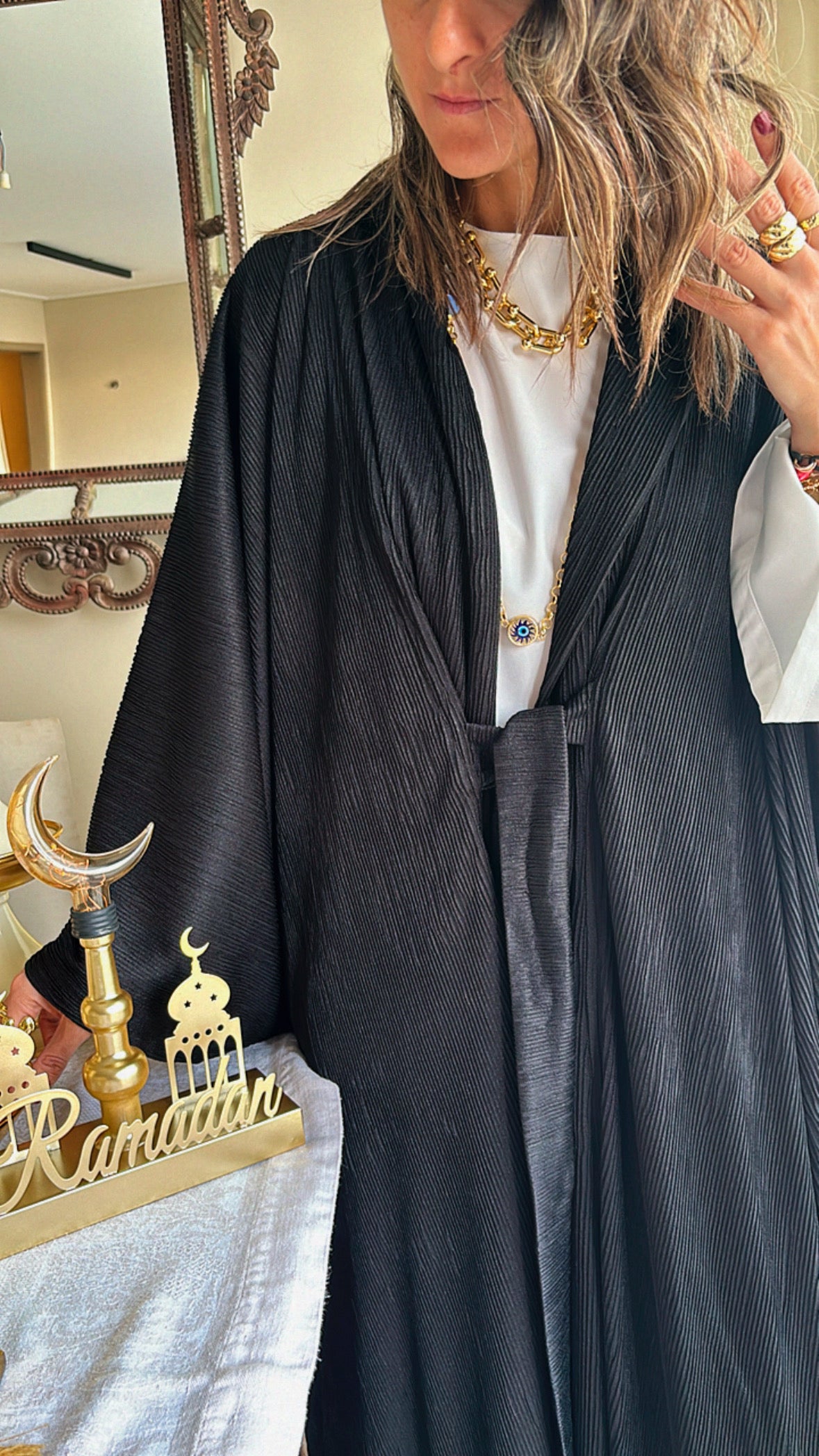Black Glowy Knot Kaftan
