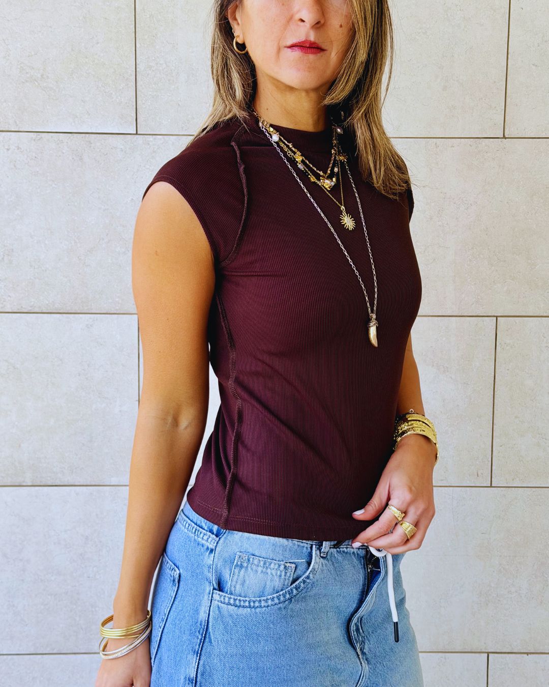 Brown 140 Contour Tee