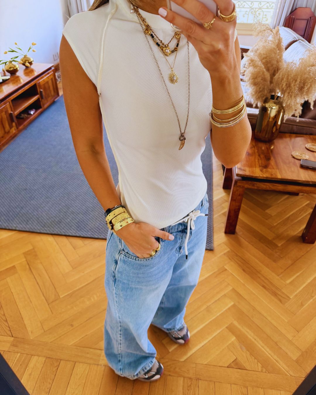 White 140 Contour Tee