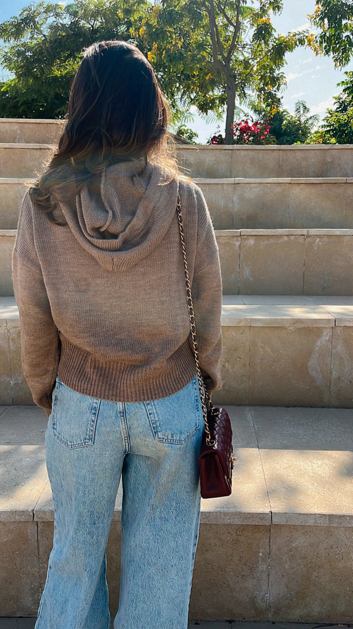 Cafe Hooded Pullover