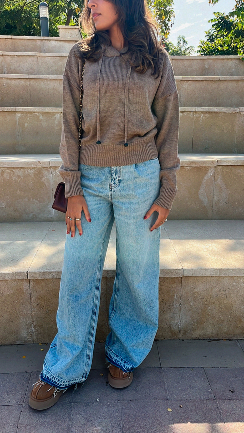 Cafe Hooded Pullover