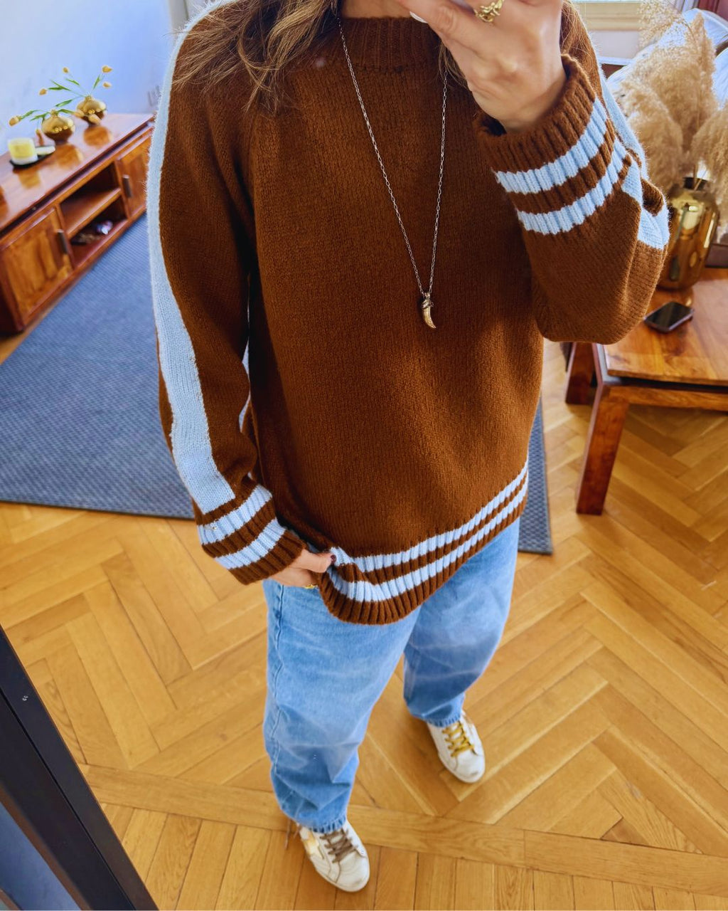 Brown Side Stripe Knit Pullover