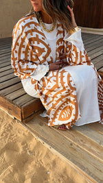 Camel Abstract Monochrome Kimono Set