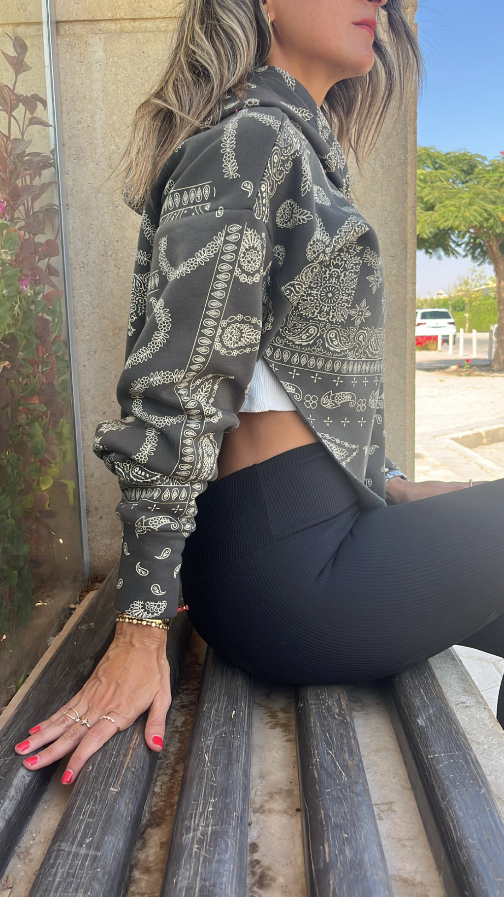 Olive V Cropped Bandana Jacket