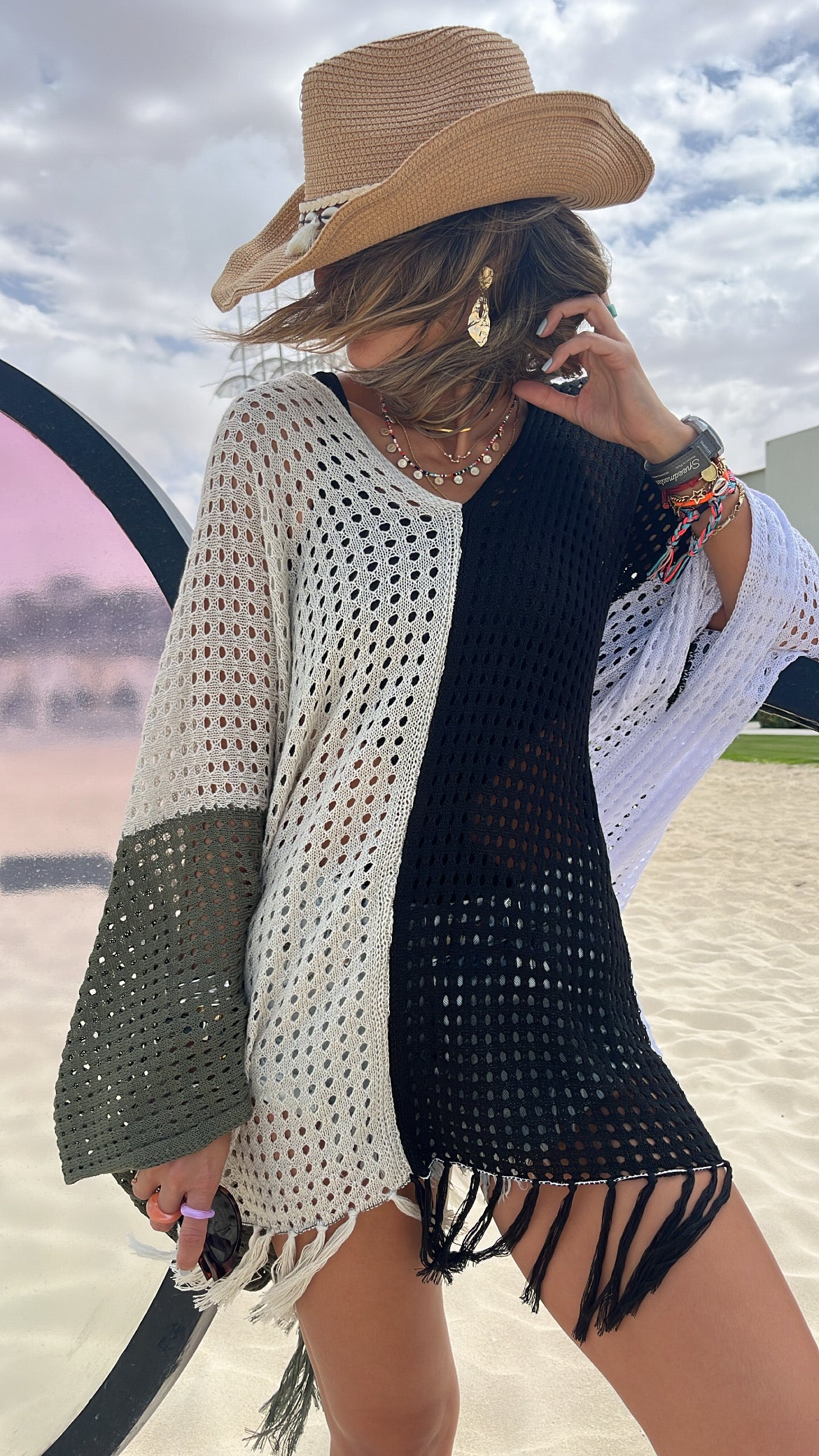 Black & Olive Feels Colorblock