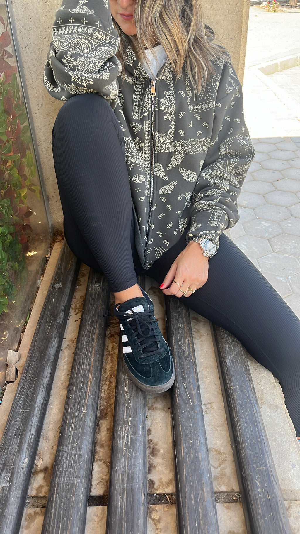 Olive V Cropped Bandana Jacket