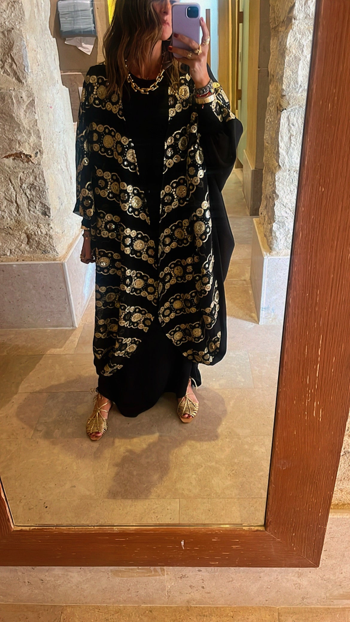 Dahabeya Embellished Kimono