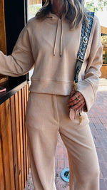 Beige Jetsetting Set
