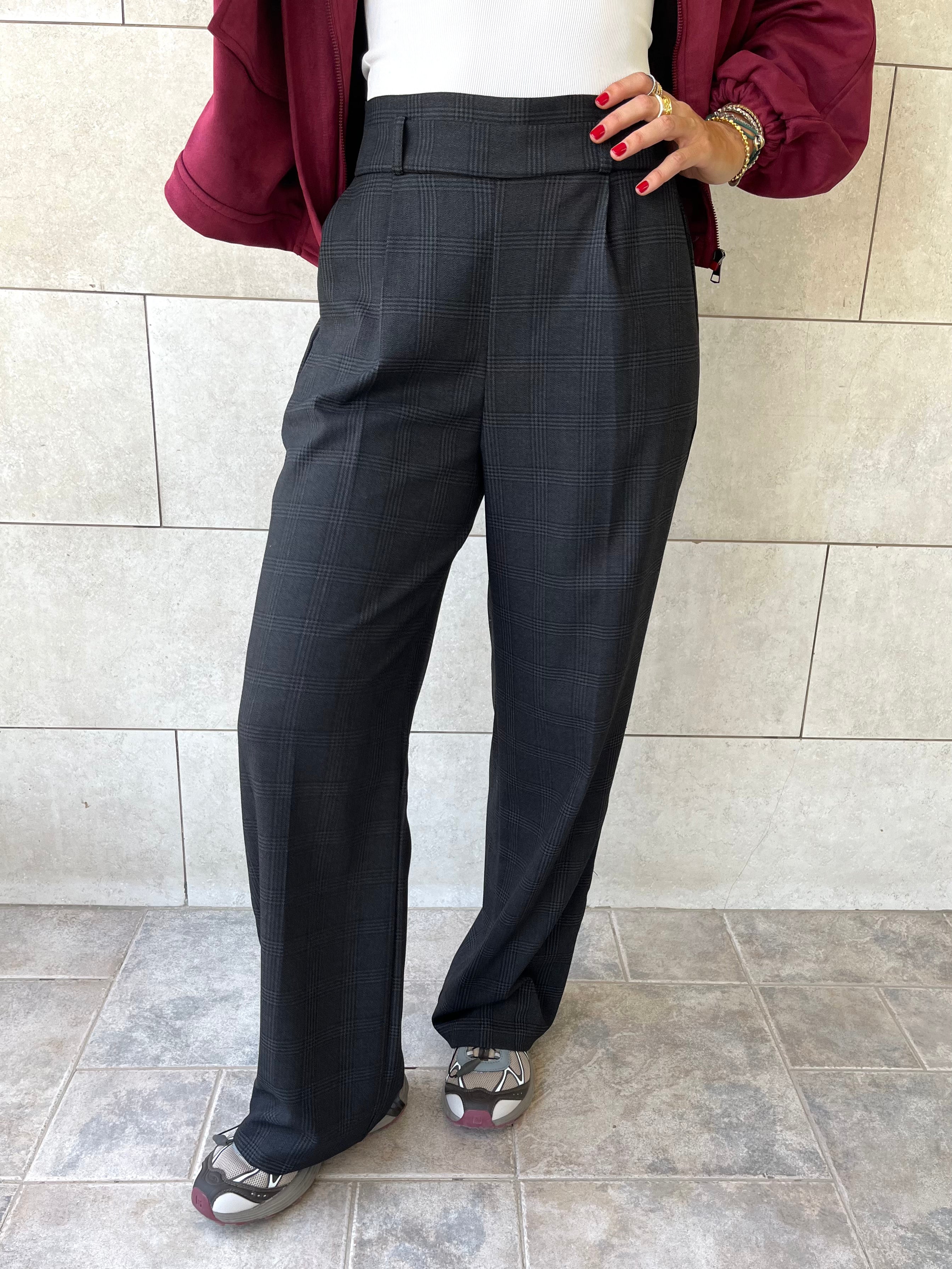 Black Checkered Frillu Signature Pleated Pants