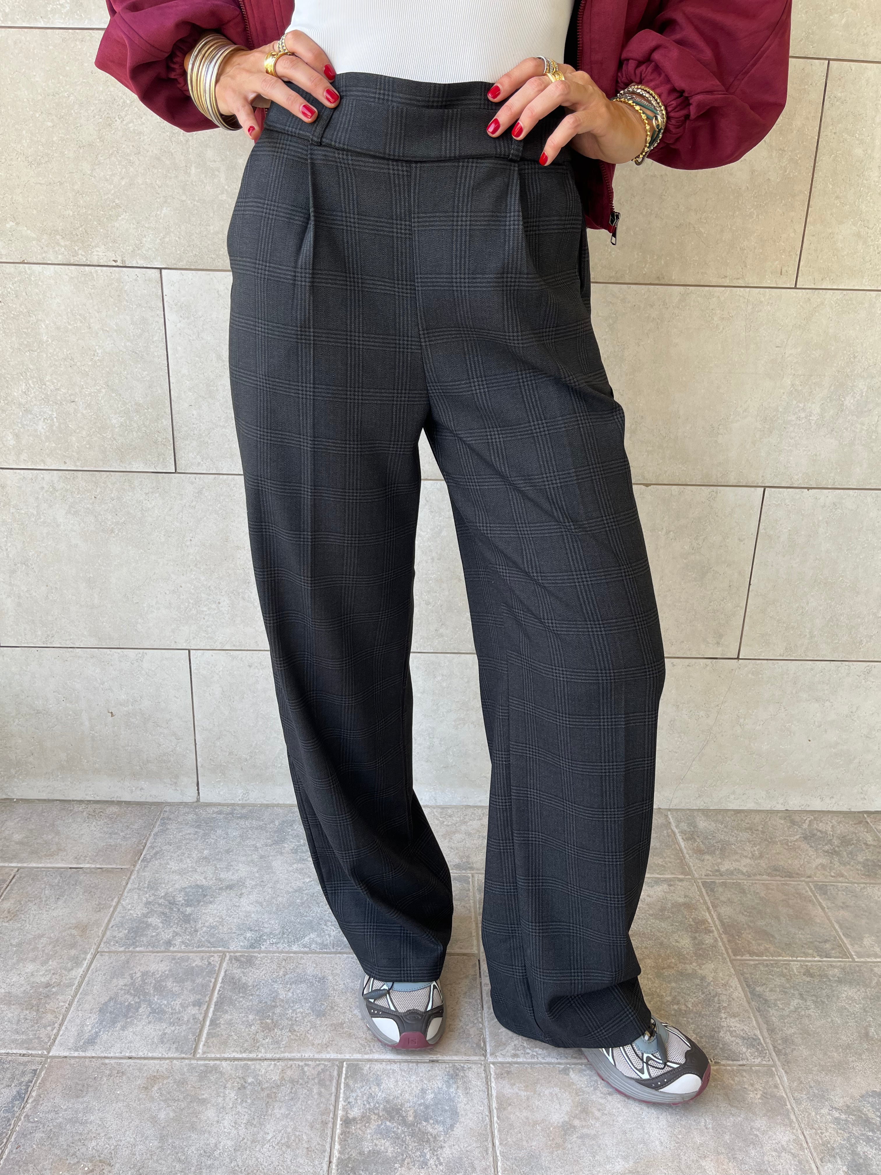 Black Checkered Frillu Signature Pleated Pants