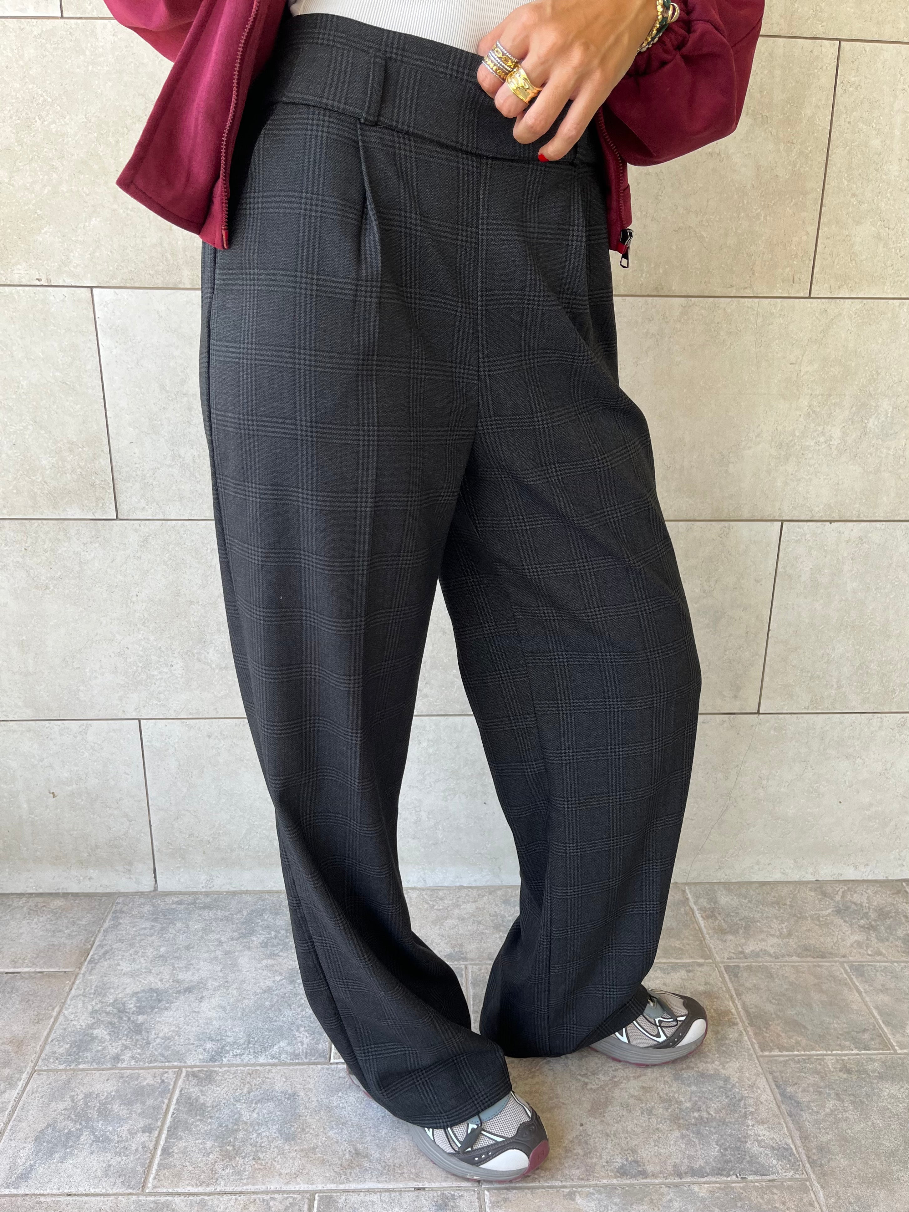 Black Checkered Frillu Signature Pleated Pants