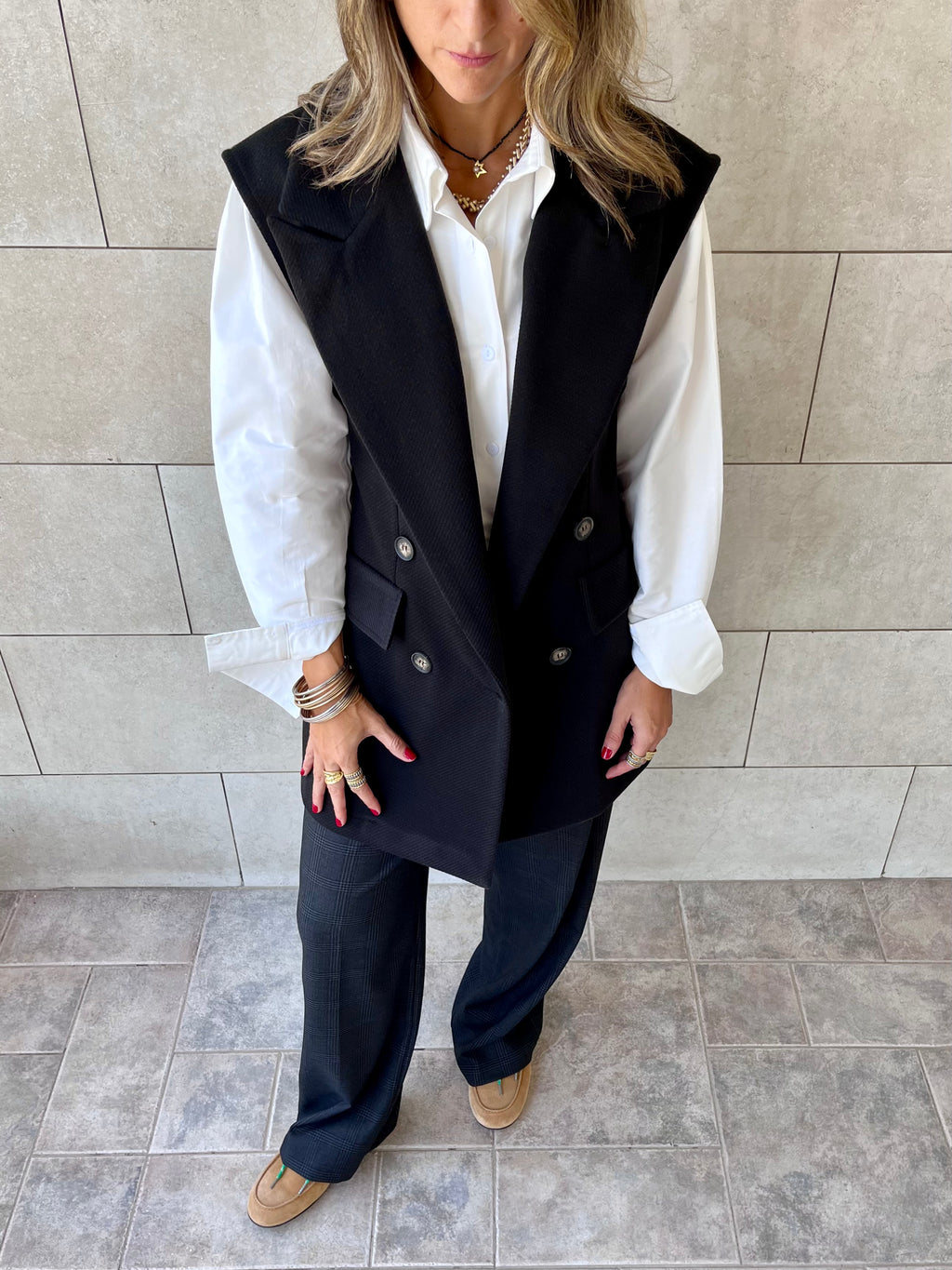 Black Tailored Sleeveless Vest