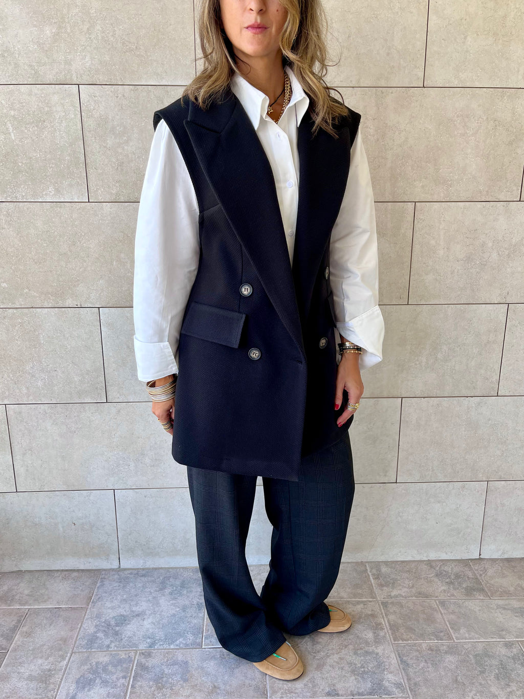 Black Tailored Sleeveless Vest