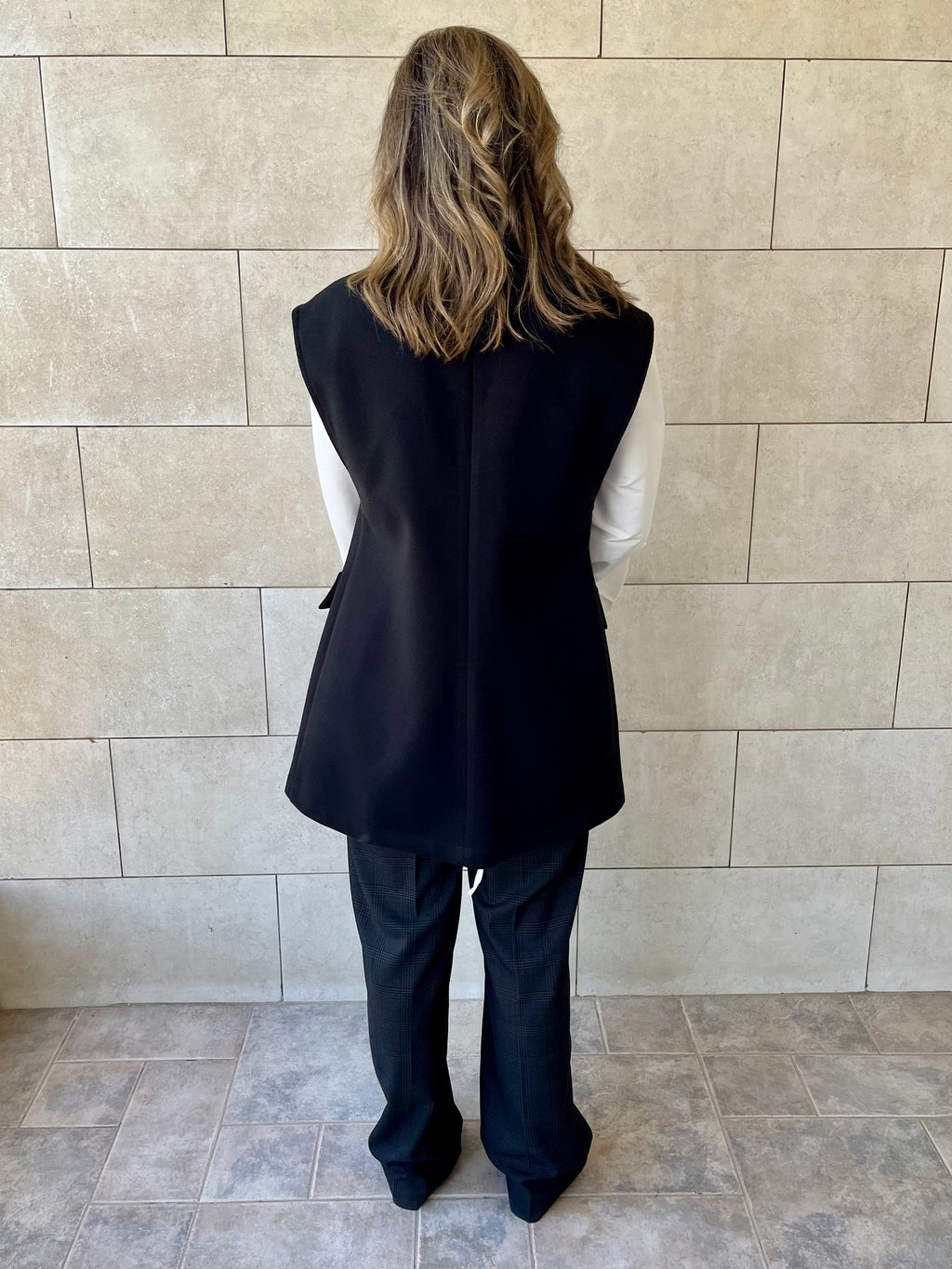 Black Tailored Sleeveless Vest