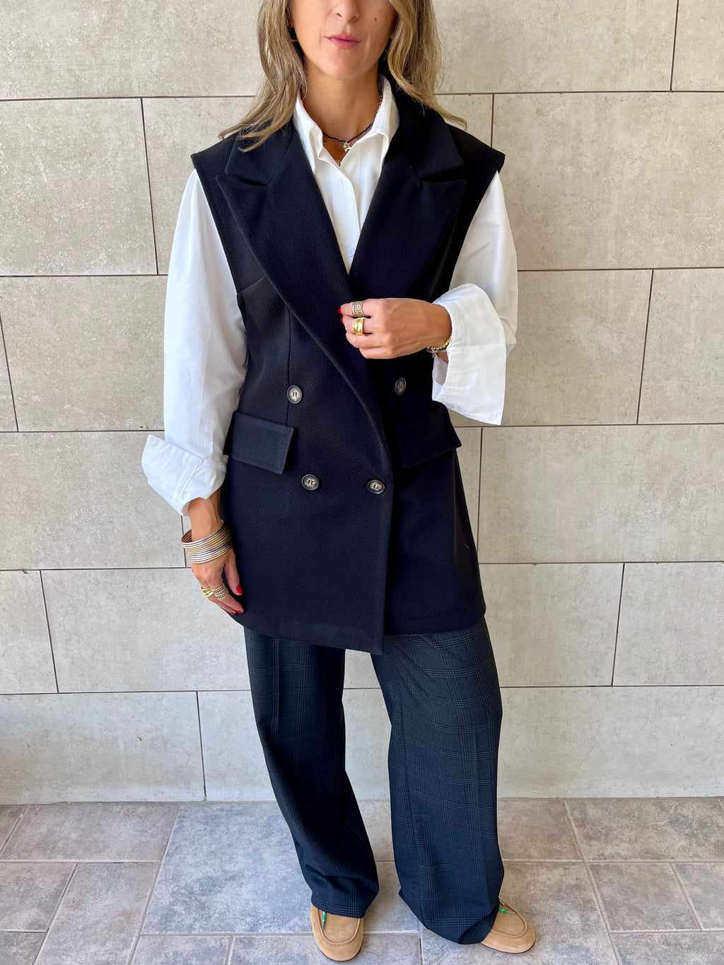 Black Tailored Sleeveless Vest