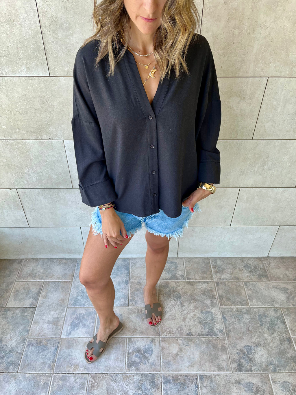 Black Basic V Essential Shirt