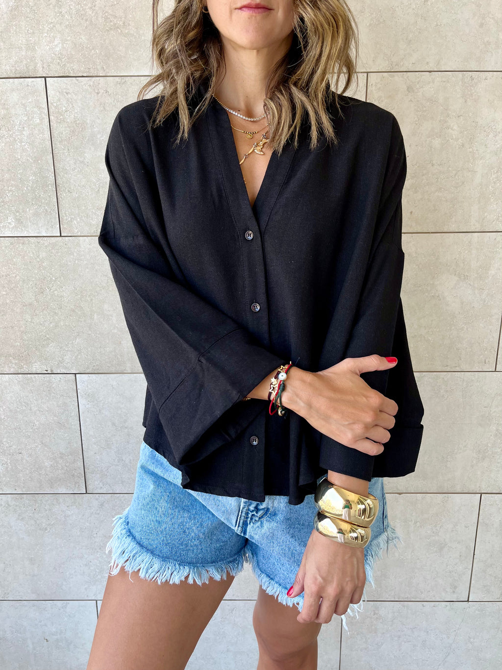 Black Basic V Essential Shirt