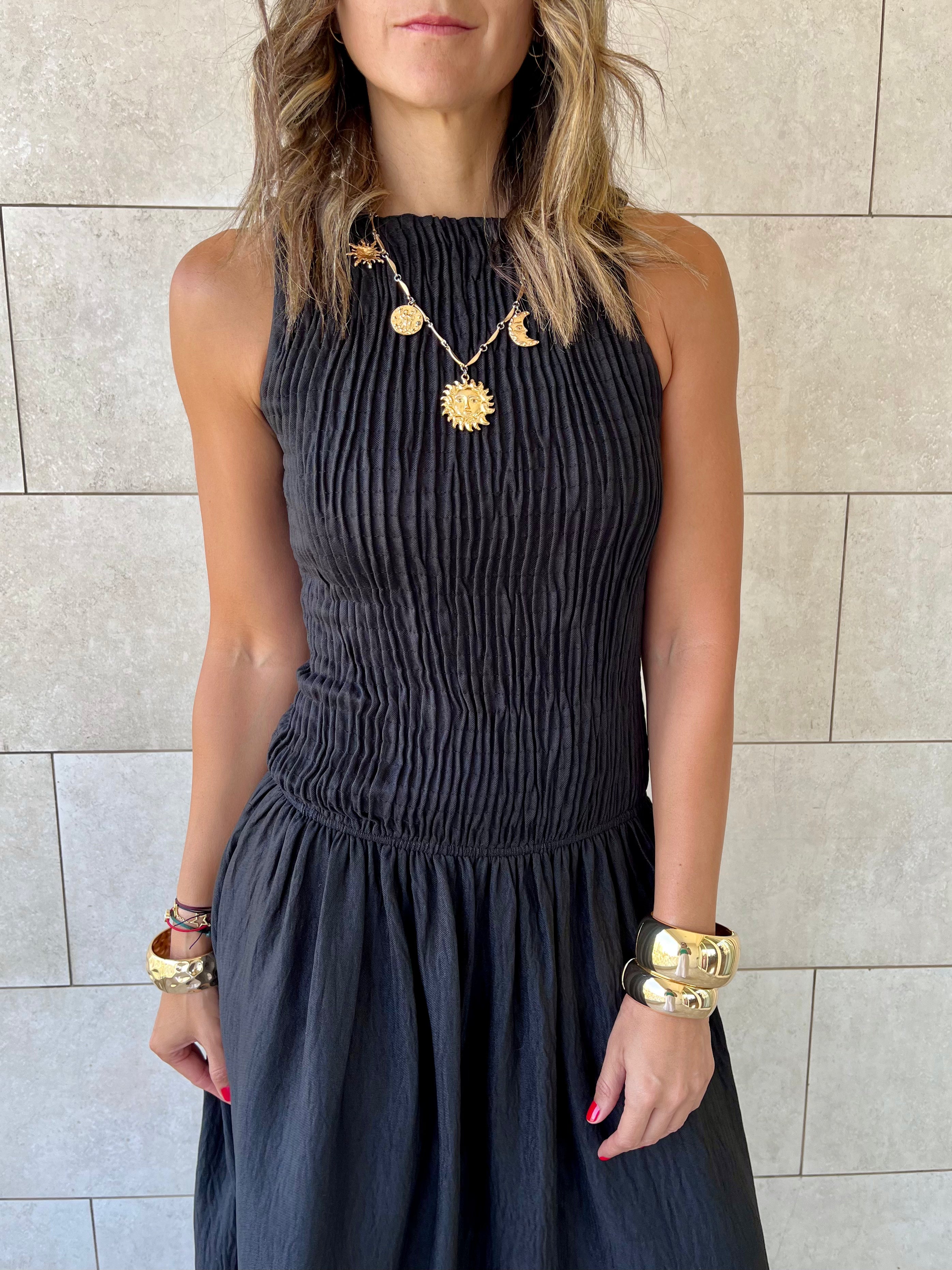 Black Crinkle Sleeveless  Dress