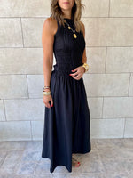 Black Crinkle Sleeveless  Dress