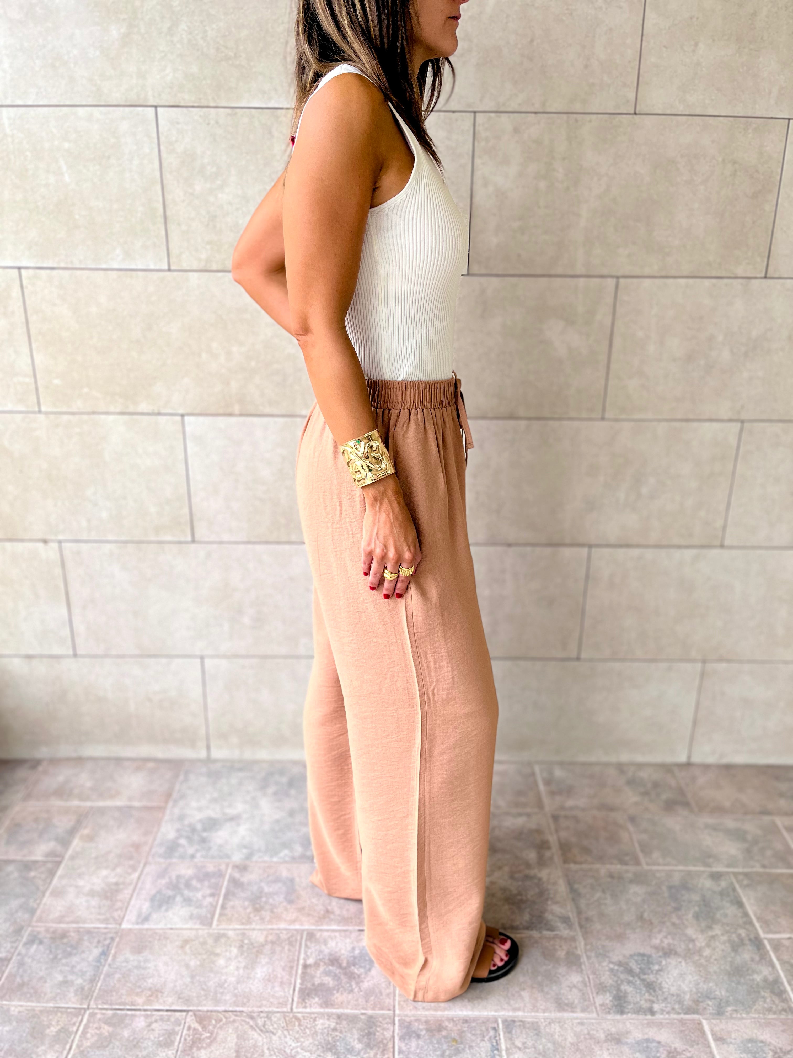 Cafe Essential Linen Pants