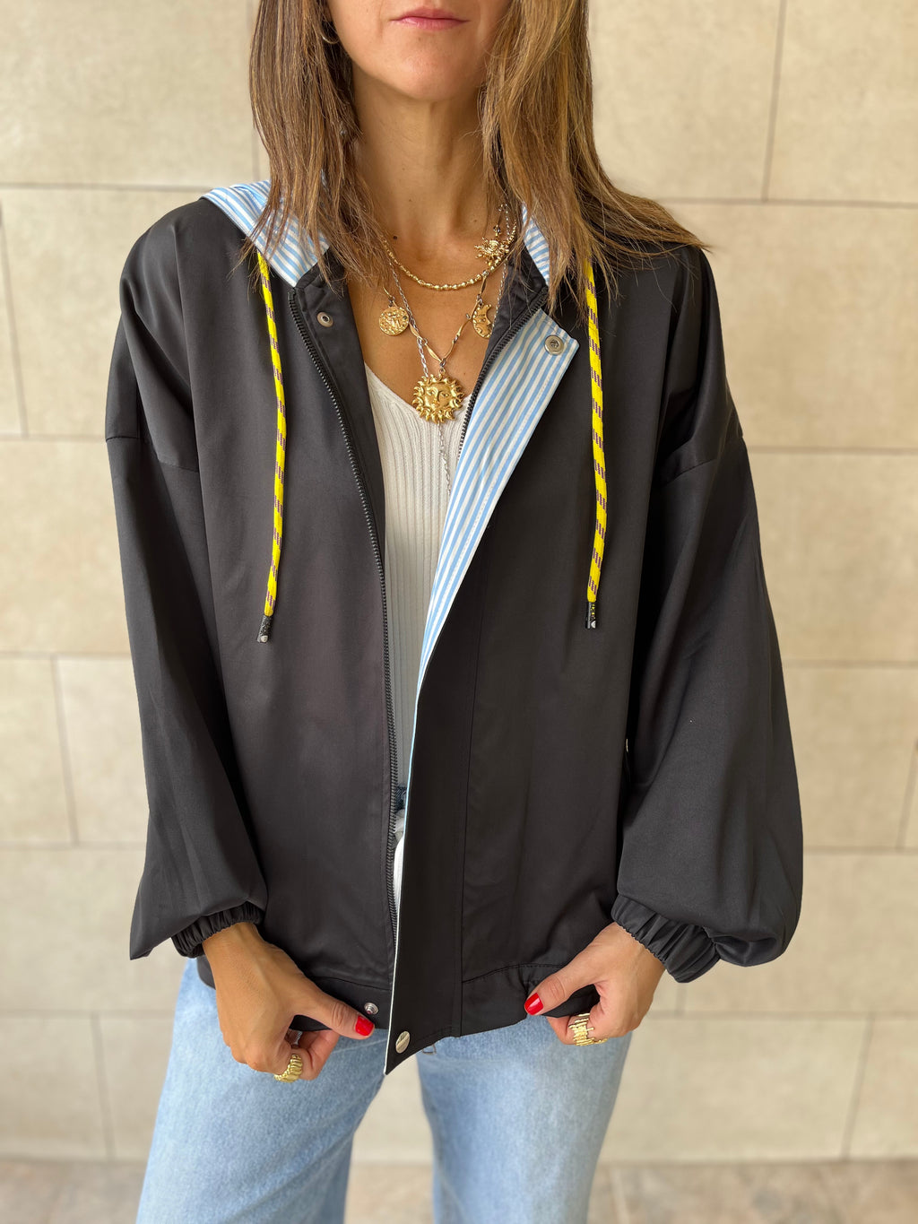 Black Light Weight Hit The Town Jacket