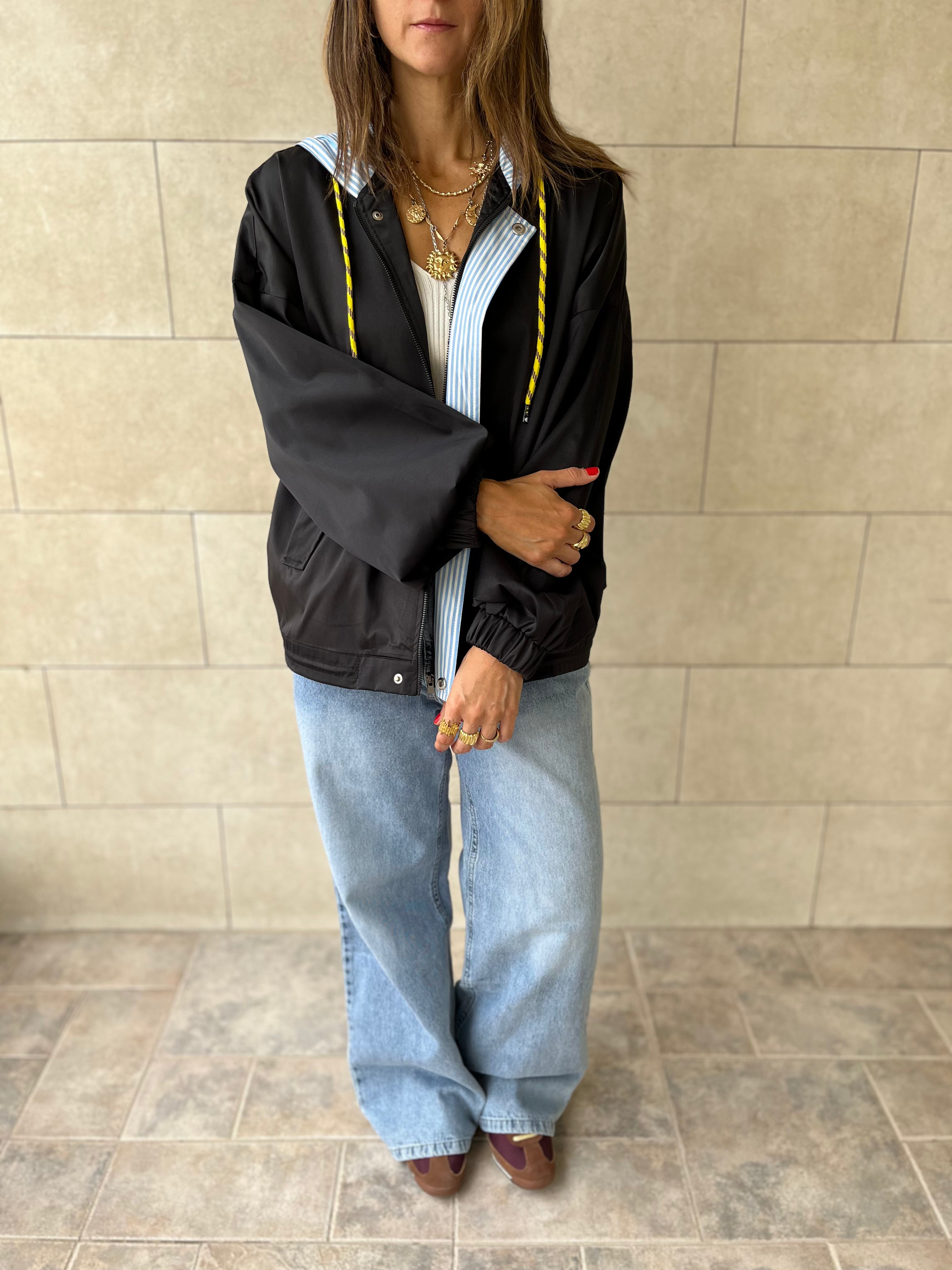 Black Light Weight Hit The Town Jacket