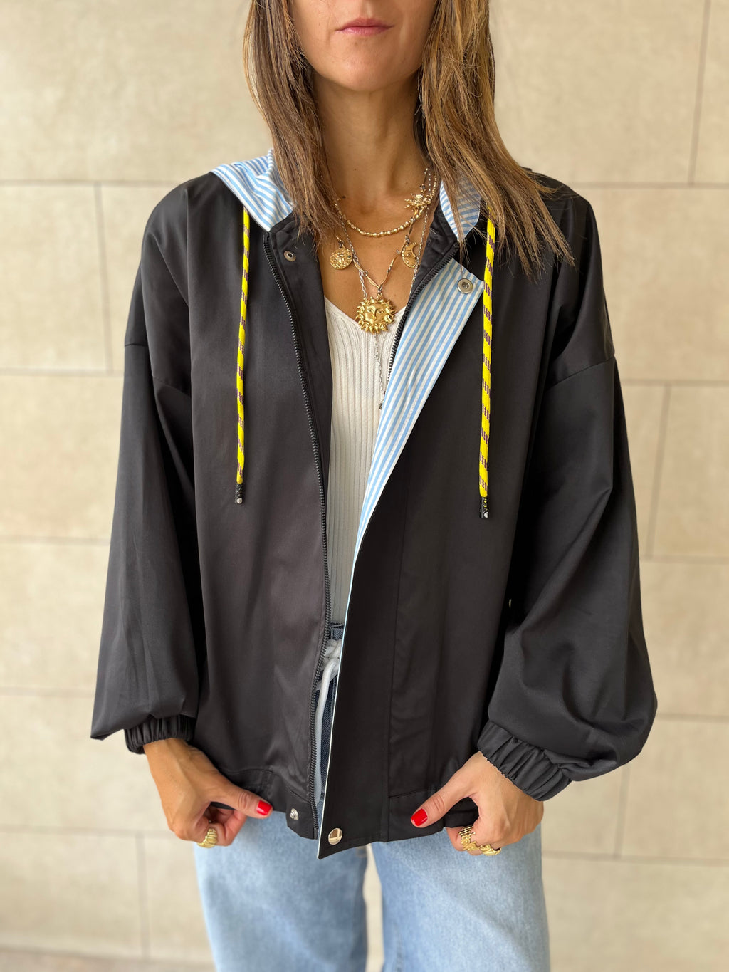 Black Light Weight Hit The Town Jacket