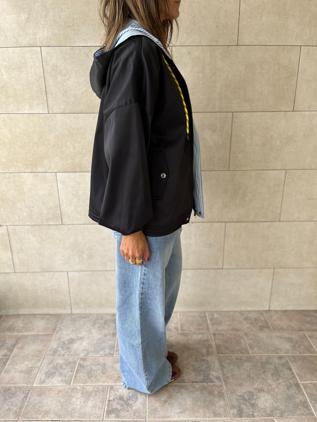 Black Light Weight Hit The Town Jacket