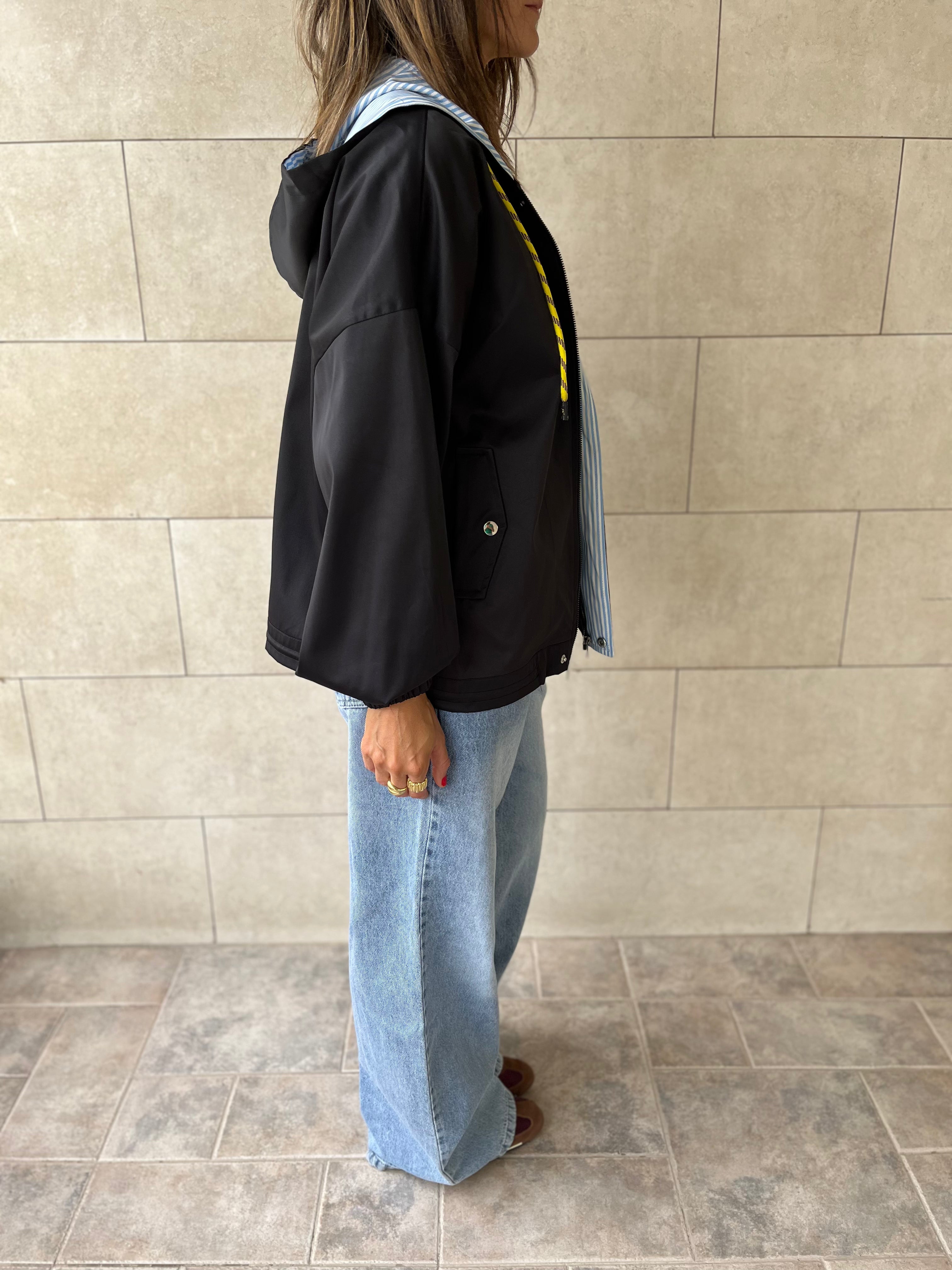 Black Light Weight Hit The Town Jacket