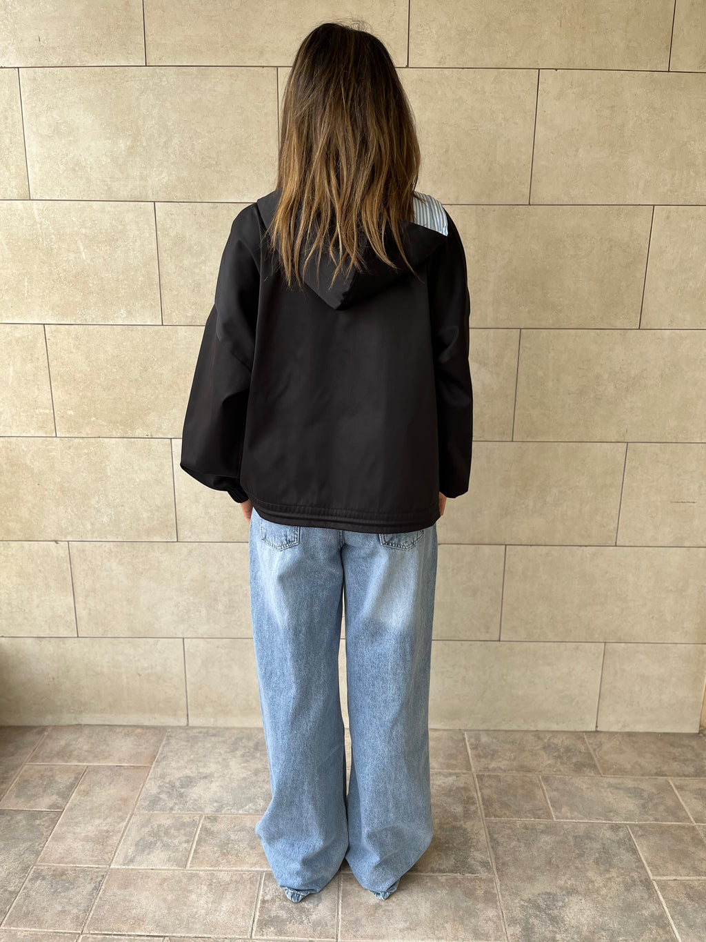 Black Light Weight Hit The Town Jacket