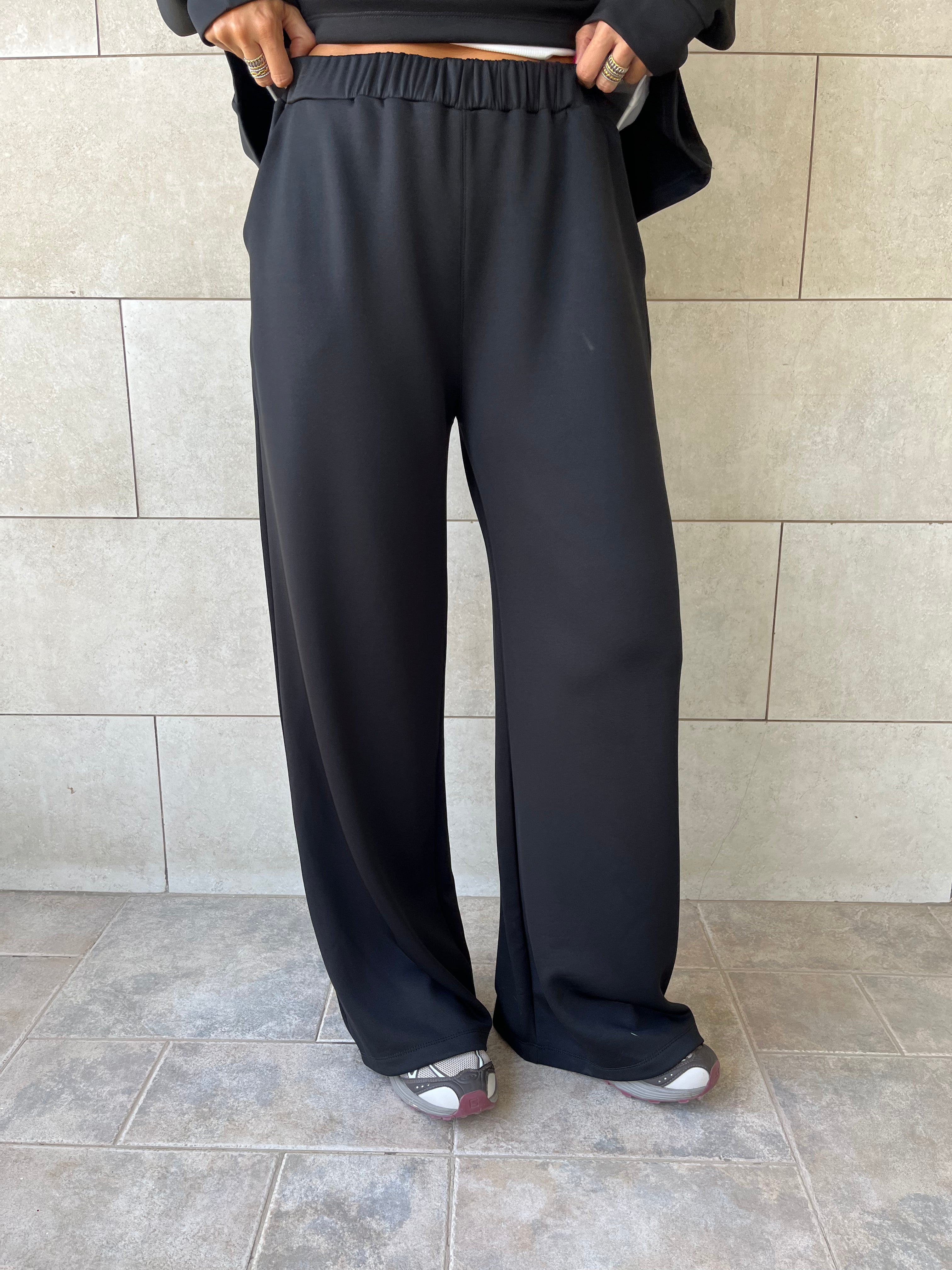 Black Scuba Flare Set