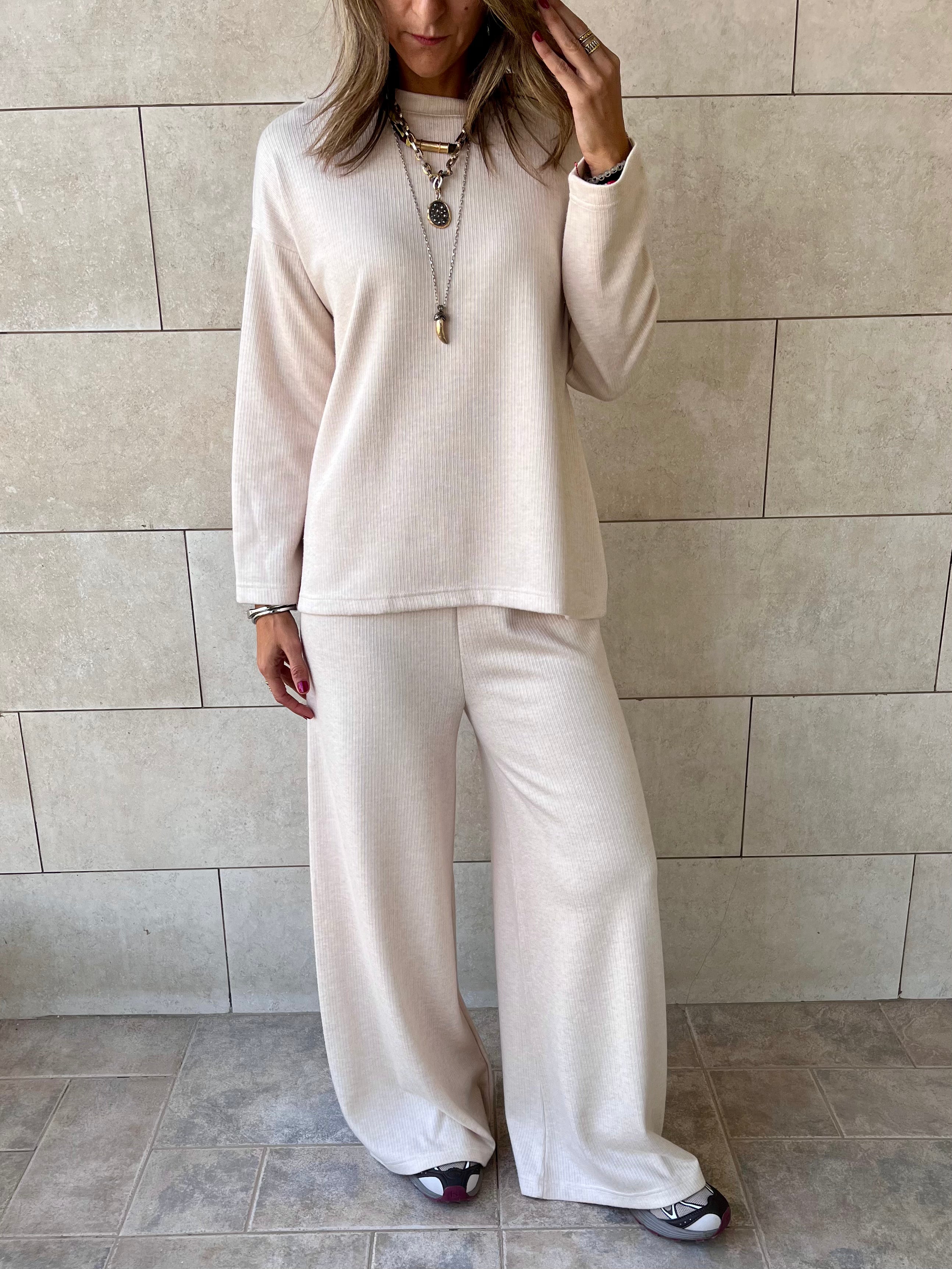 Beige Ribbed flowy Set