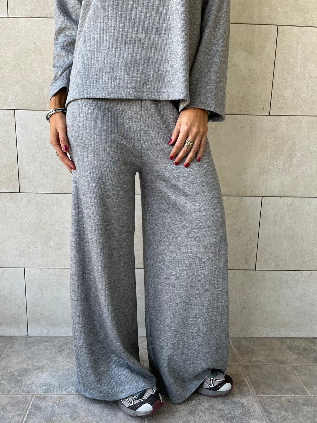 Grey Ribbed flowy Set