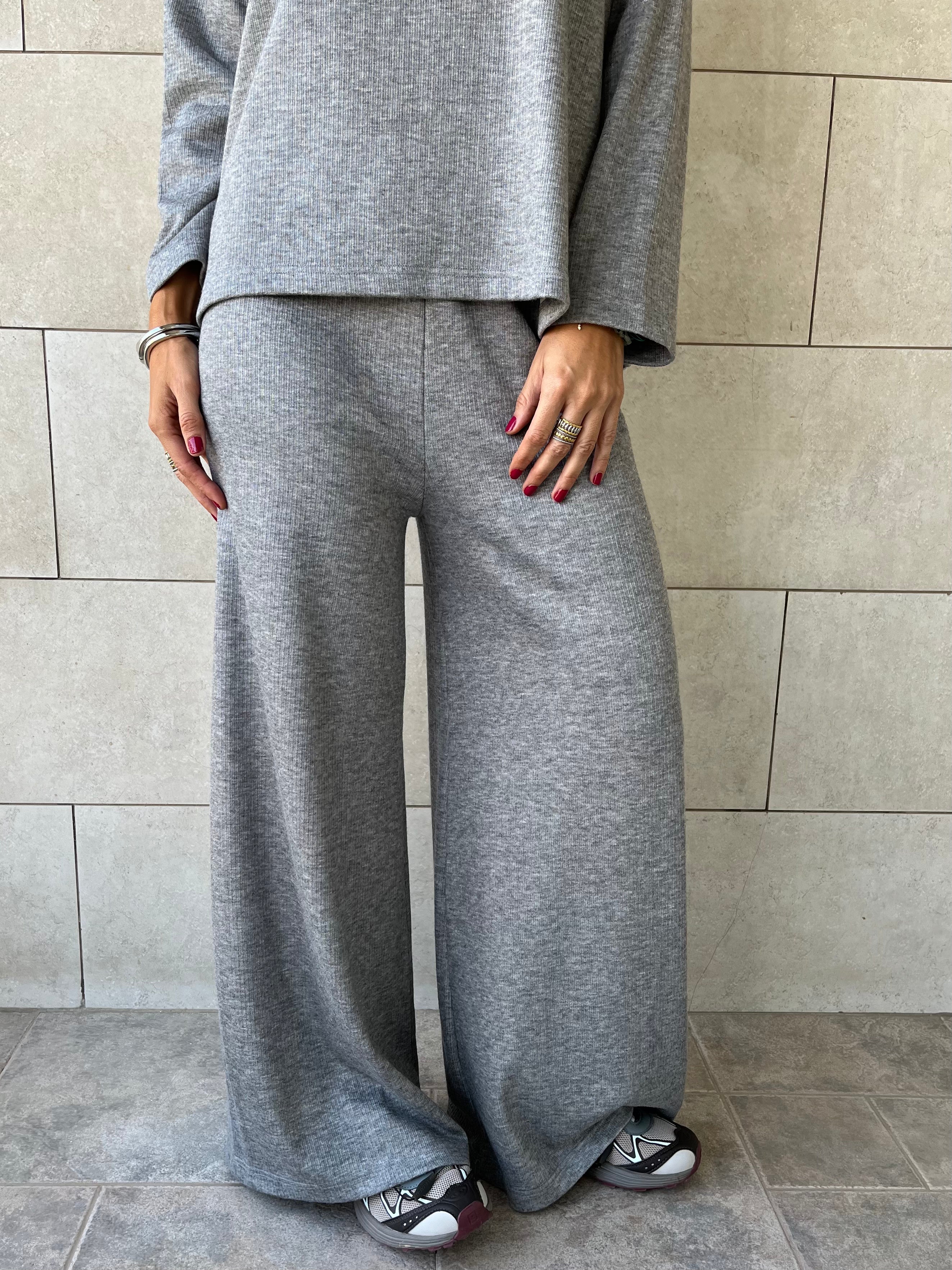 Grey Ribbed flowy Set