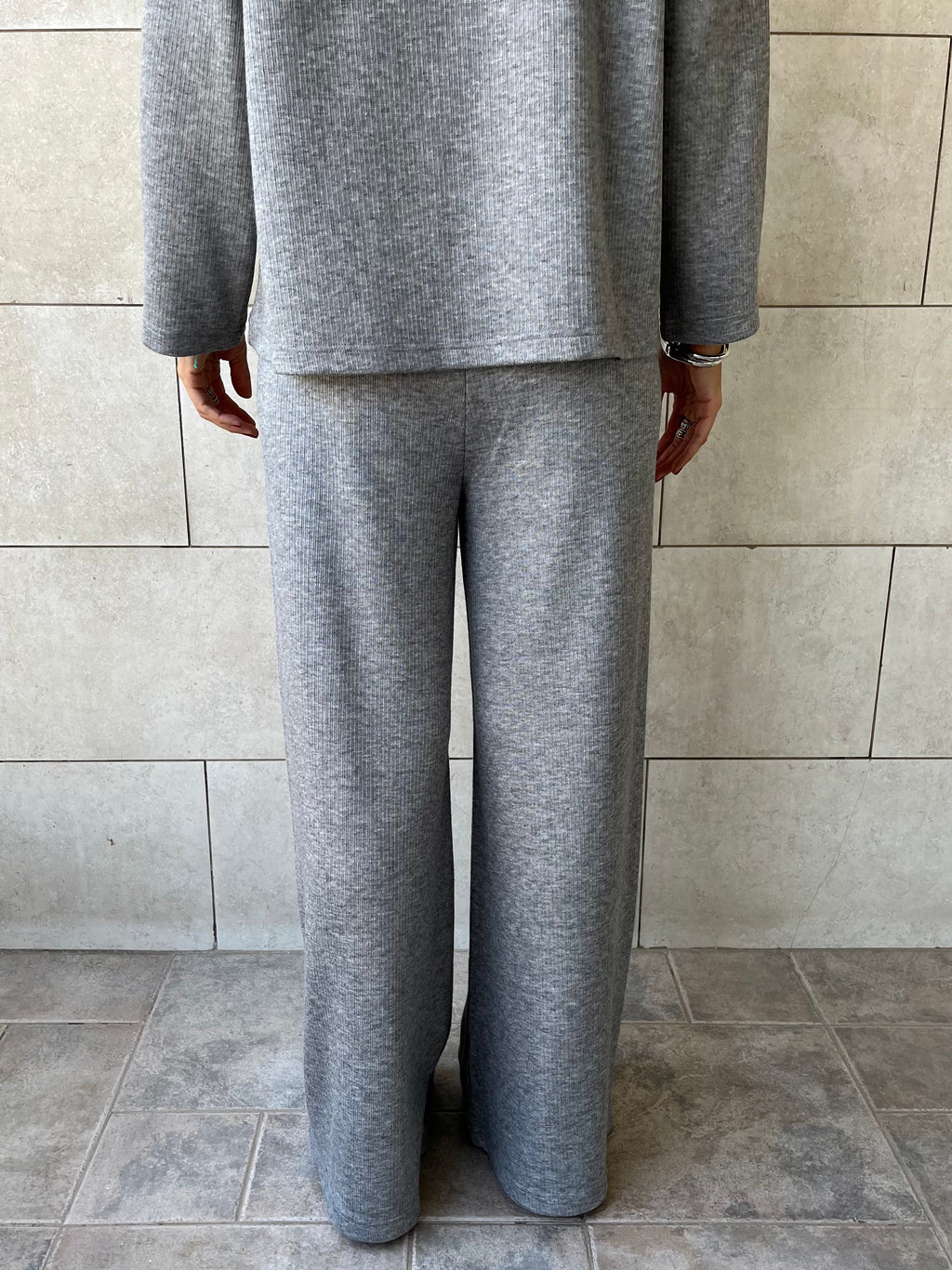 Grey Ribbed flowy Set