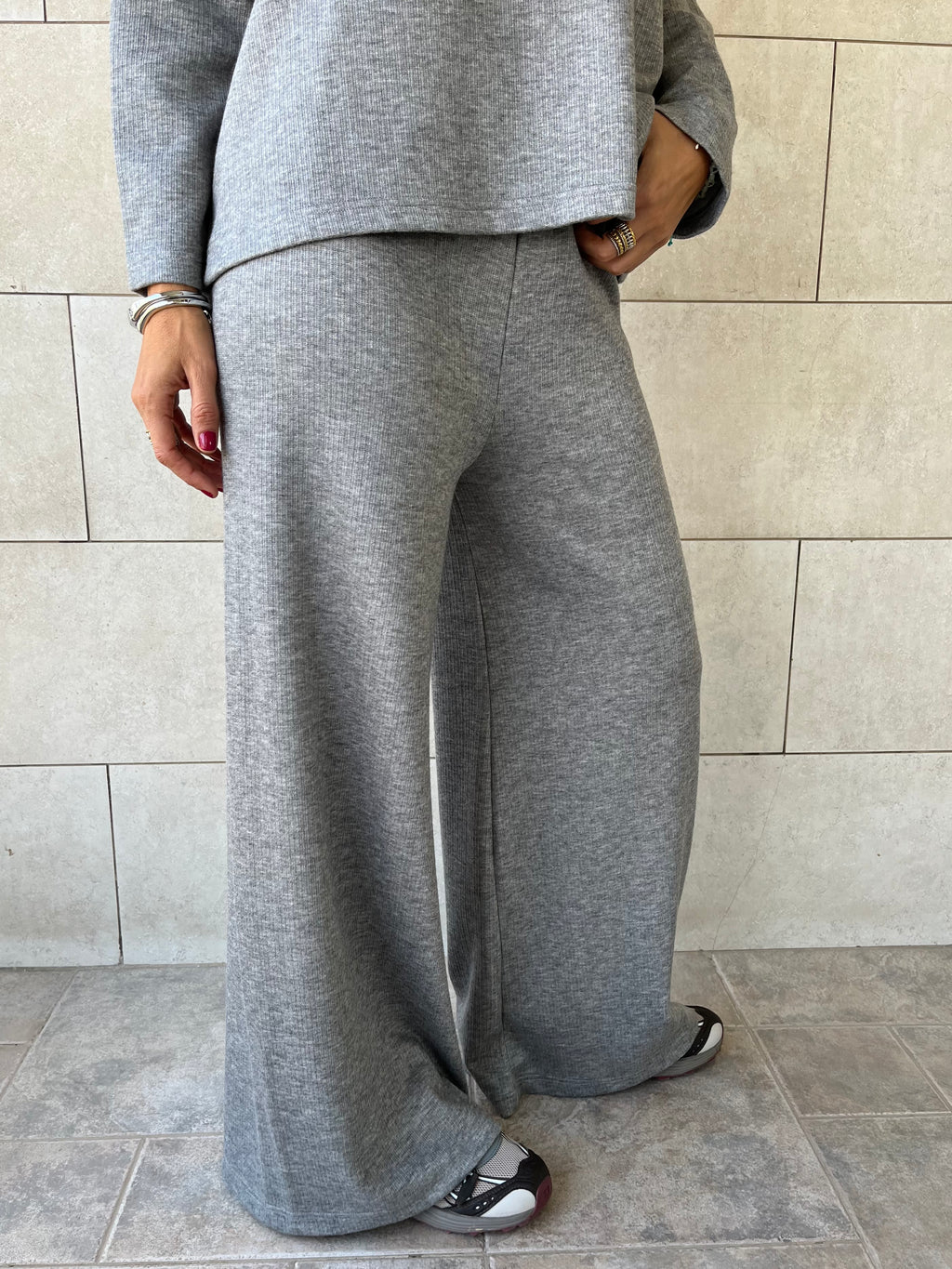 Grey Ribbed flowy Set