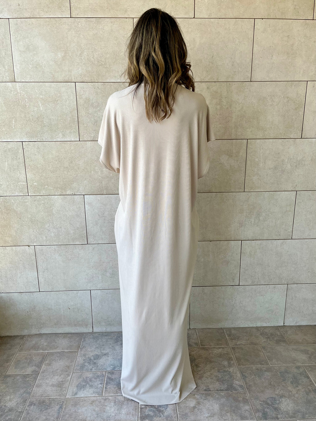 Beige Ribbed Flowy Dress