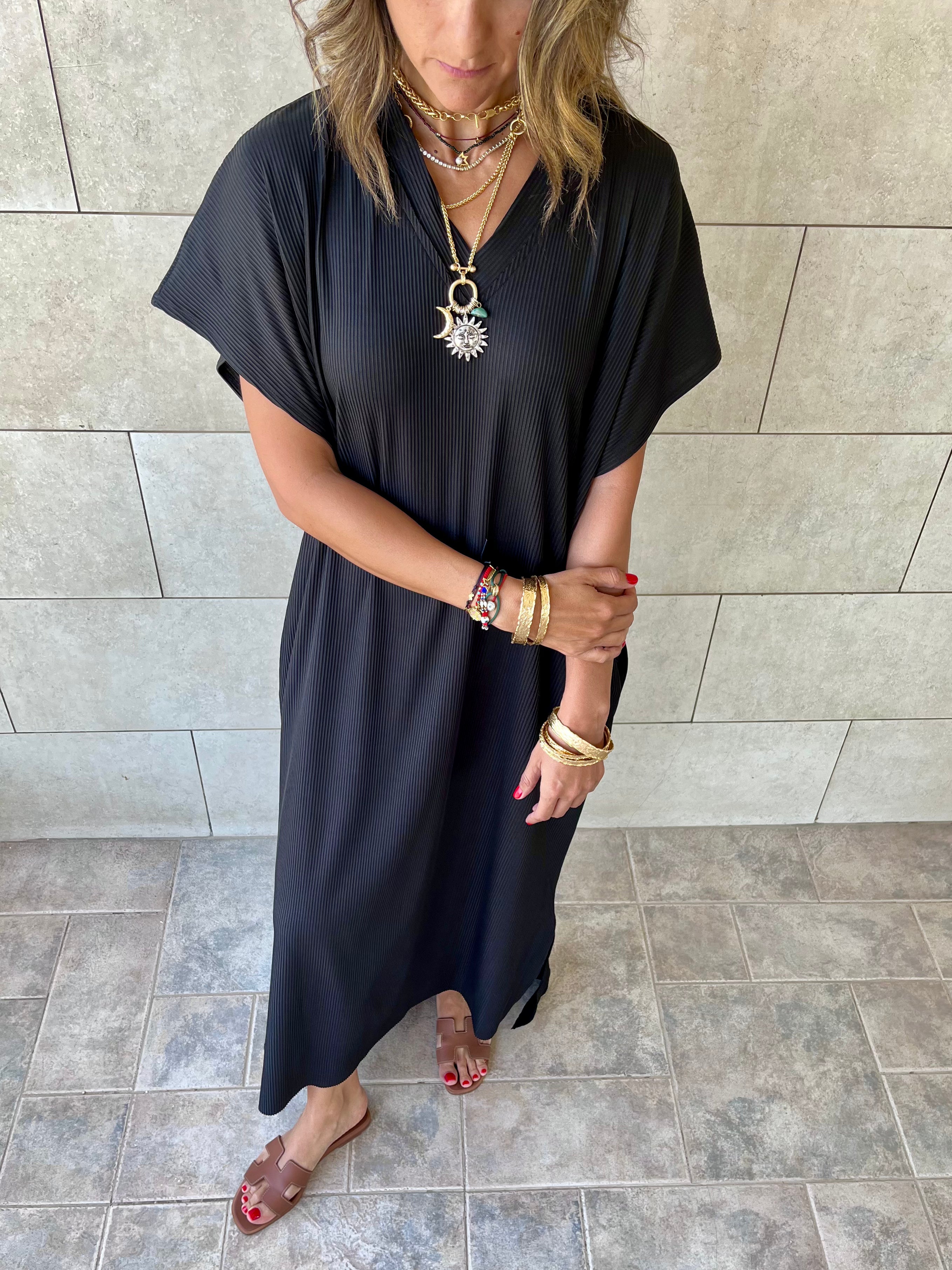 Black Ribbed Flowy Dress